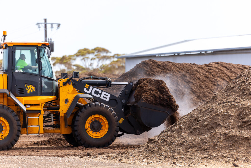 compost farm, South Australia, nutrients, worms, soil, fertiliser, stinky, brown, plants, dirt