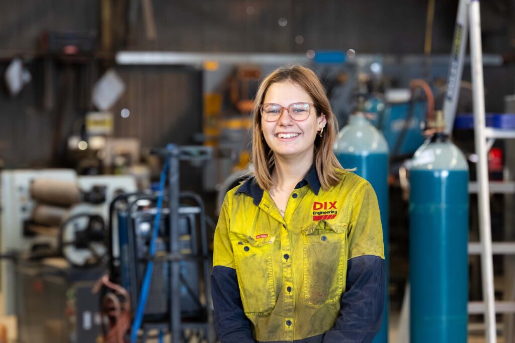 Dix Engineering, Renmark, welding, manufacture, labour, factory, custom-made, design, foundry, installation, fabrication, South Australia, irrigation, mining, business
