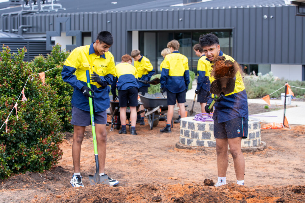 SFOAC, St Francis of Assisi College Renmark, South Australia, school, learning, teaching, private college, music, science, pottery, sport, students, teacher, peers, cooking